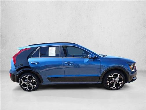 2023 Kia Niro Touring
