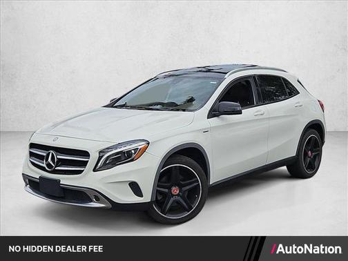 White 2015 Mercedes-Benz GLA-Class 4MATIC