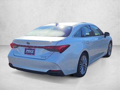 2019 Toyota Avalon Hybrid Limited