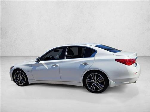 2016 INFINITI Q50 Hybrid Base