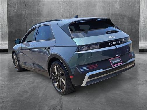 2025 Hyundai IONIQ 5 SEL