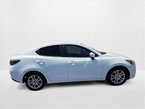 2016 Scion iA 4dr Sdn Man