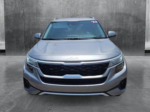 2022 Kia Seltos S