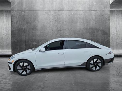 2025 Hyundai IONIQ 6 SE