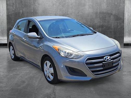 2016 Hyundai Elantra GT Base
