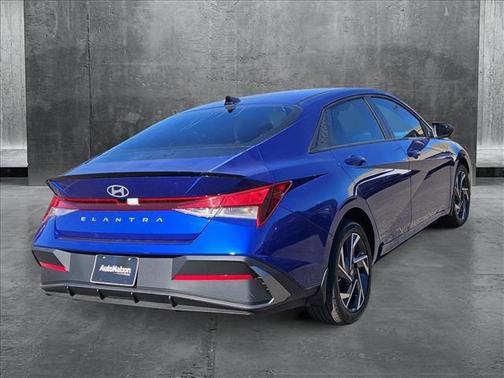 2025 Hyundai ELANTRA Sport