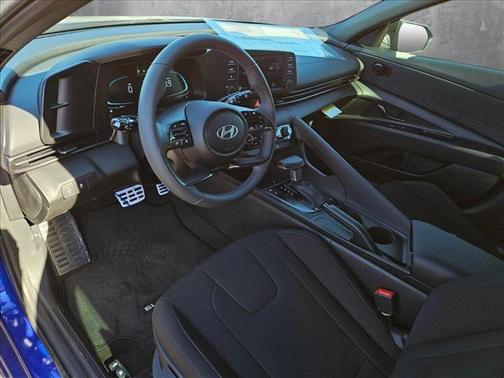 2025 Hyundai ELANTRA Sport