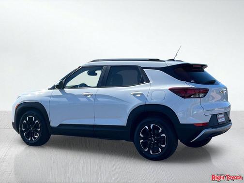 Summit White 2022 Chevrolet Trailblazer LT