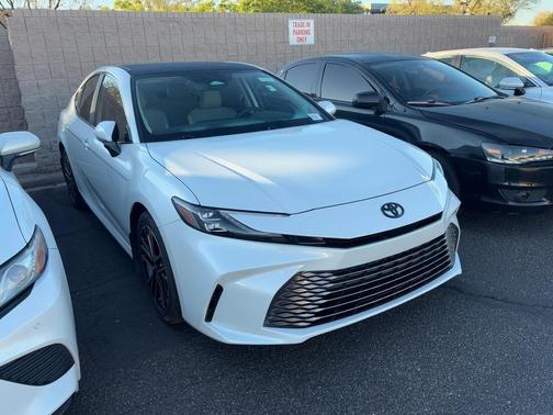 2025 Toyota Camry XLE