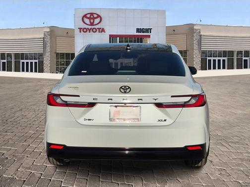 2025 Toyota Camry XLE
