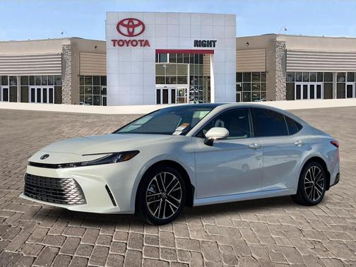 2025 Toyota Camry XLE