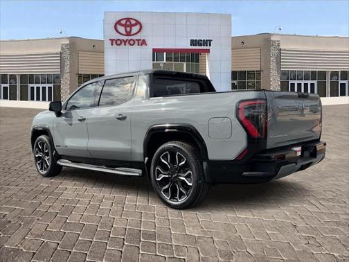 2024 GMC Sierra EV Denali Edition 1