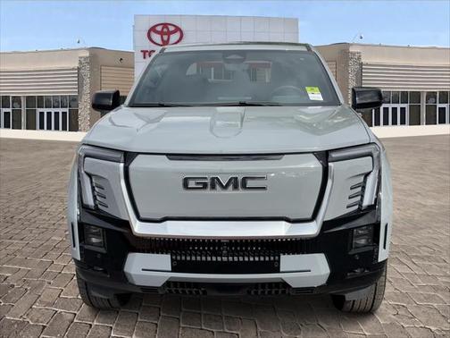 2024 GMC Sierra EV Denali Edition 1
