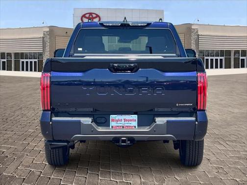 2025 Toyota Tundra Hybrid Platinum