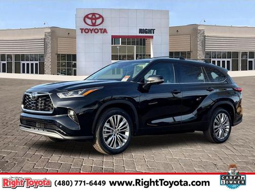 2023 Toyota Highlander Platinum