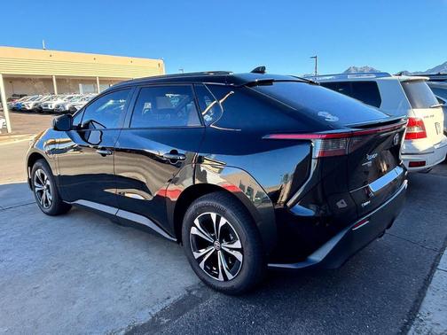 2024 Toyota bZ4X XLE