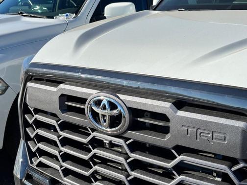 2025 Toyota Tundra Platinum