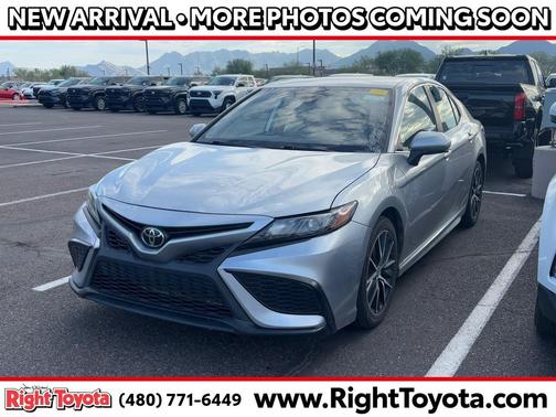 2023 Toyota Camry 