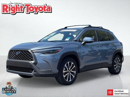 Celestite 2024 Toyota Corolla Cross XLE