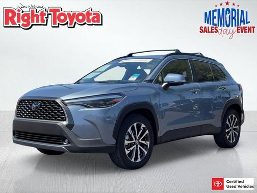 Celestite 2024 Toyota Corolla Cross XLE