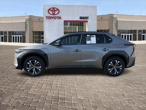 2025 Toyota bZ4X XLE