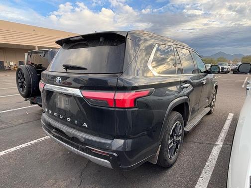 2023 Toyota Sequoia Limited