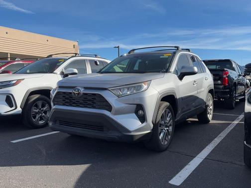 2019 Toyota RAV4 XLE Premium