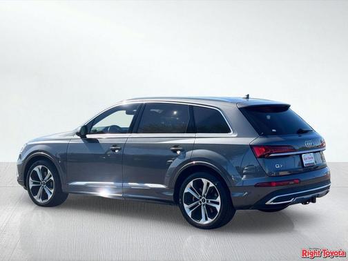 Gray Metallic 2020 Audi Q7 55 Prestige
