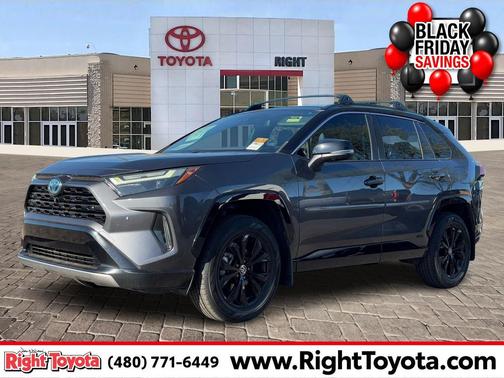 2022 Toyota RAV4 Hybrid SE