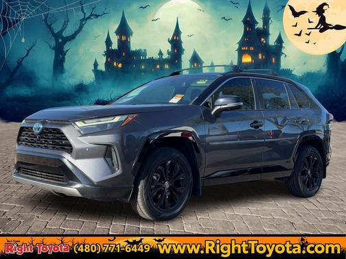 2022 Toyota RAV4 Hybrid SE