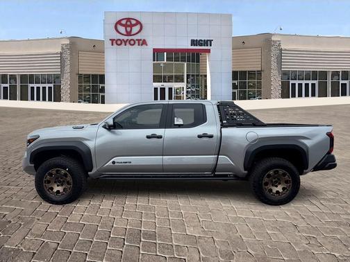 2025 Toyota Tacoma Hybrid Trailhunter