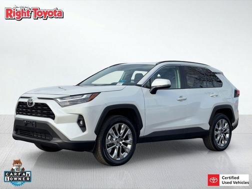 2025 Toyota RAV4 XLE Premium