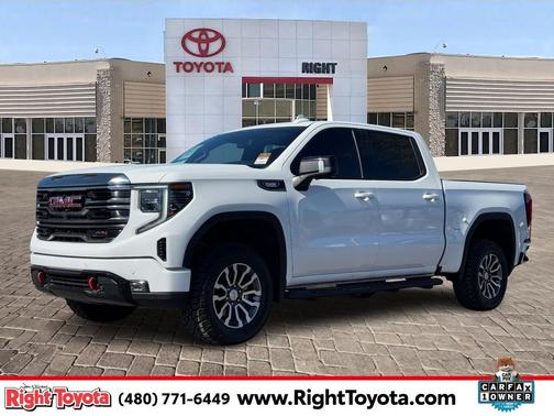 2022 GMC Sierra 1500 AT4