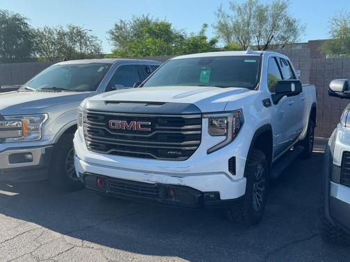 2022 GMC Sierra 1500 AT4