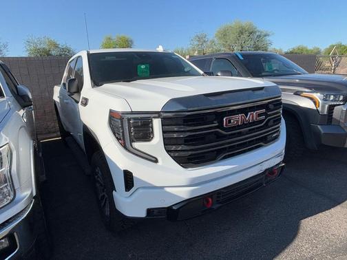2022 GMC Sierra 1500 AT4