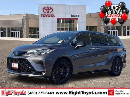 2021 Toyota Sienna XSE 7 Passenger