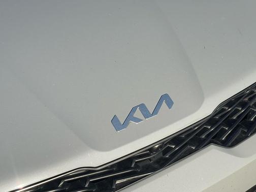 2023 Kia K5 GT