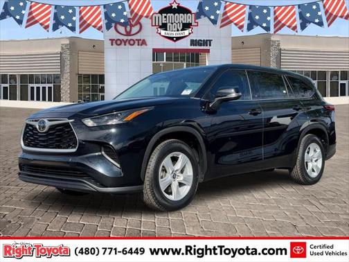 2022 Toyota Highlander L