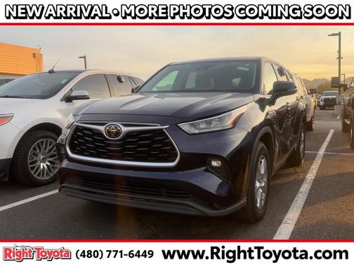2020 Toyota Highlander LE