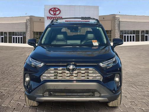 2025 Toyota RAV4 Limited
