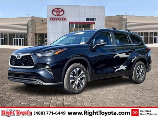 2023 Toyota Highlander XLE