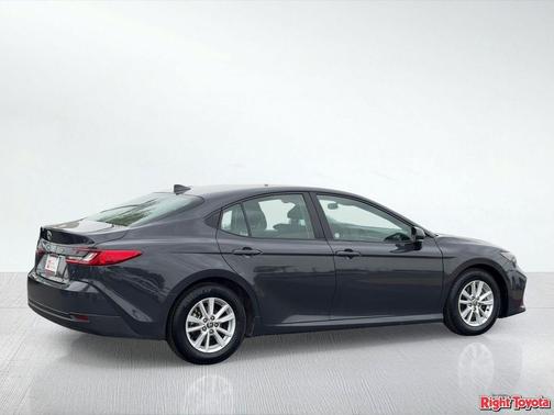 Underground 2025 Toyota Camry LE