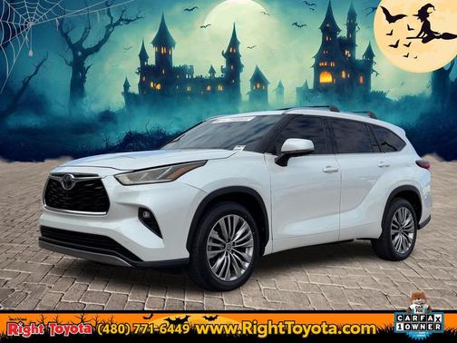 2022 Toyota Highlander Platinum