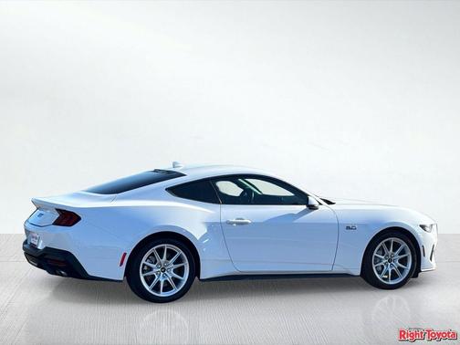 Oxford White 2024 Ford Mustang GT Premium
