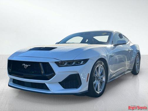 Oxford White 2024 Ford Mustang GT Premium