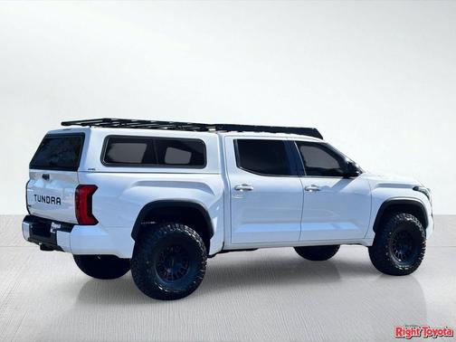 Ice Cap 2023 Toyota Tundra SR5
