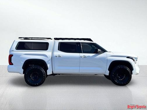 Ice Cap 2023 Toyota Tundra SR5