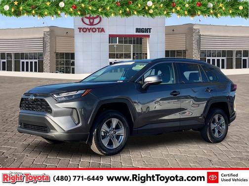 2025 Toyota RAV4 Hybrid XLE