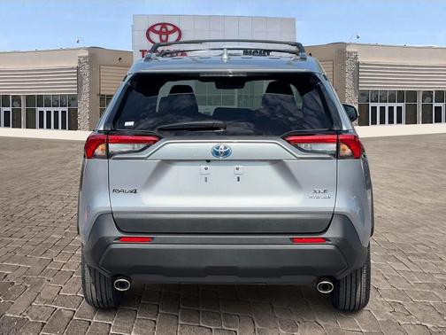 2023 Toyota RAV4 Hybrid XLE Premium