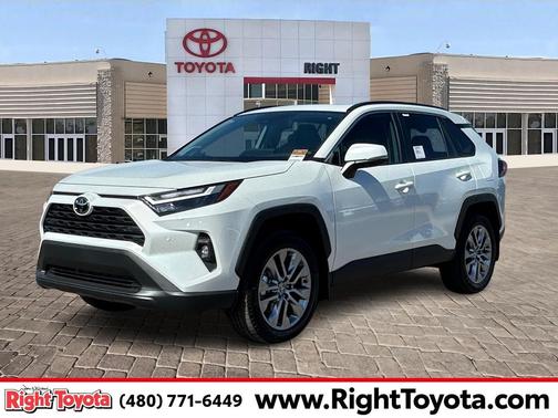 2025 Toyota RAV4 XLE Premium